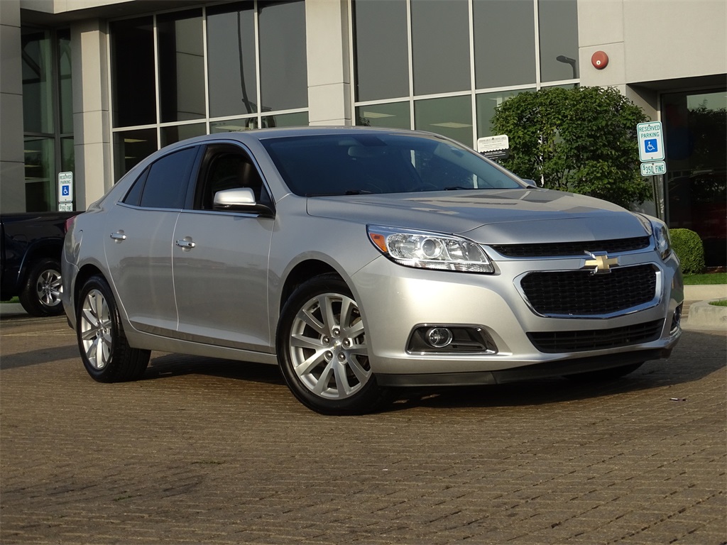 Pre-Owned 2016 Chevrolet Malibu Limited LTZ FWD