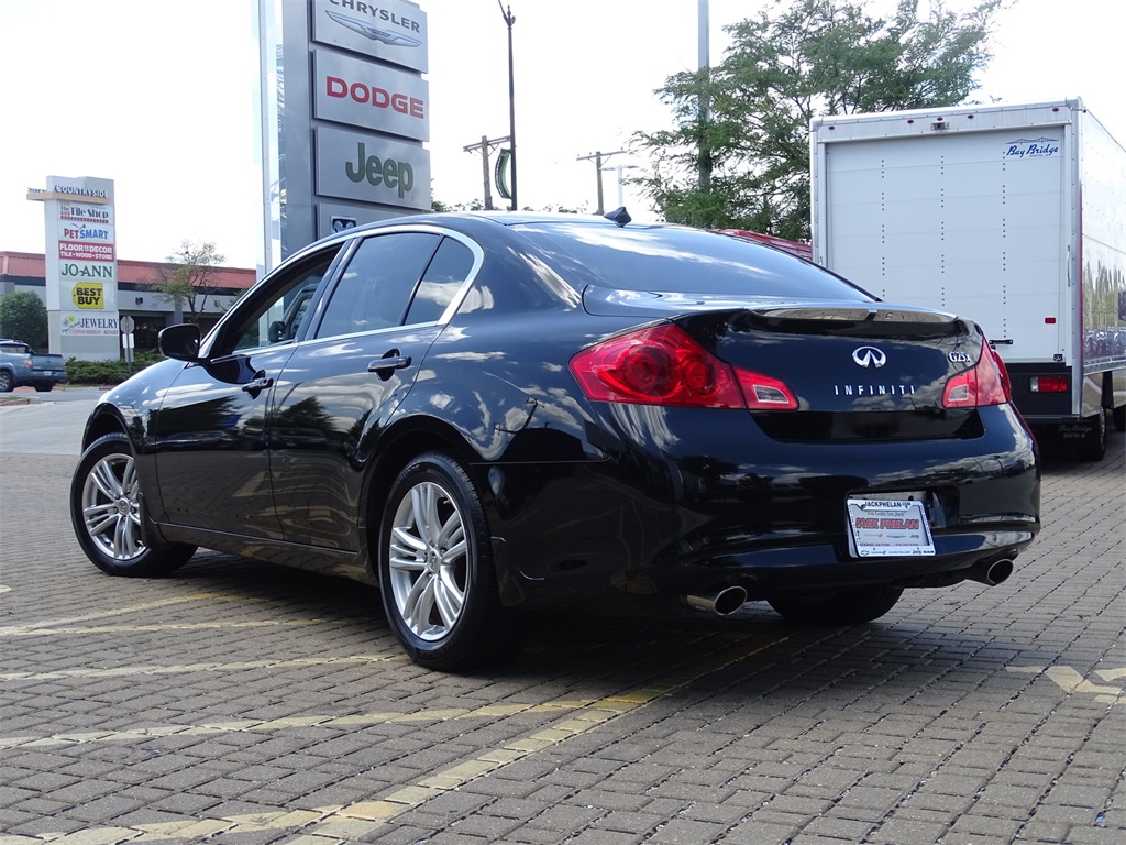 Pre-Owned 2012 INFINITI G25 X AWD